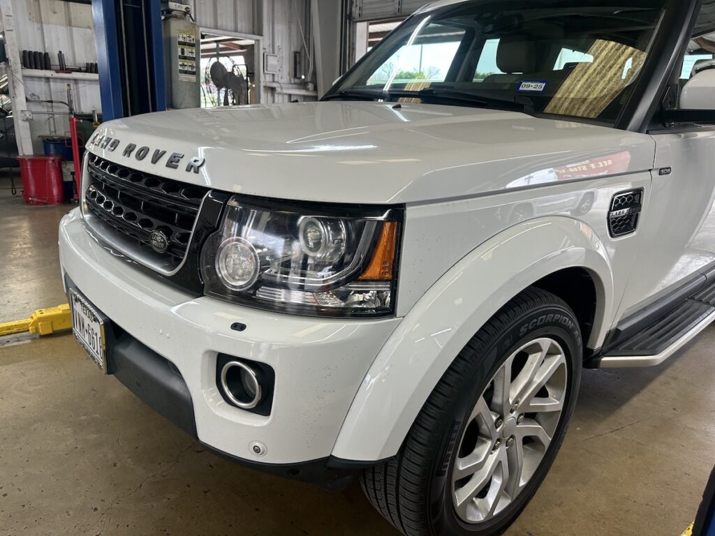 Your Essential Land Rover Maintenance Schedule: Keeping Your SUV Prime in San Antonio