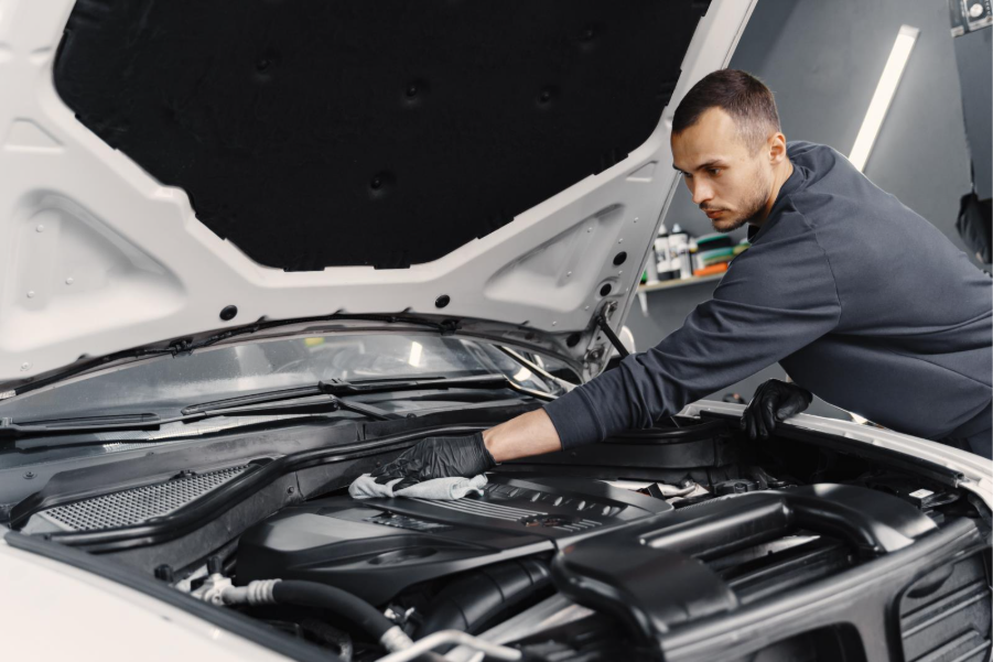 Understanding Range Rover Battery Drain Causes: What San Antonio Owners Should Watch 