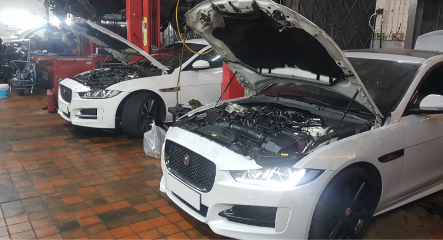 San Antonio Guide: Jaguar ZF Transmission Fluid Change Interval Explained 